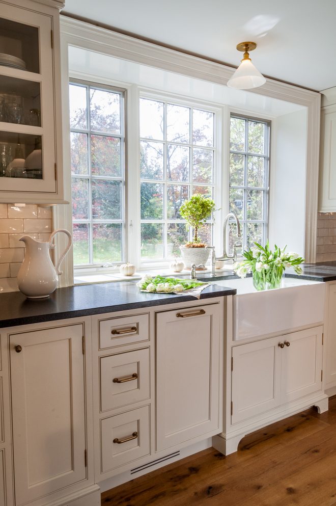 Transitional Farmhouse Kitchen - Gardner Fox Associates